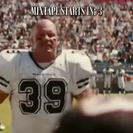 That’s how a white man runs a football || #toto #fyp #fyppppppppppppppppppppppp #viral #trending #wockst★rz #him #creatorsearchinsights #christianmccaffrey #carolinapanthers #22