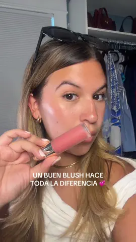 El tono que yo uso es Worth 🩷 vale 100% la pena! #rarebeauty #liquidblush #softpinchliquidblush #makeup #rubor #makeupessentials #tiktokshopcreatorpicks #beauty #maquillaje 