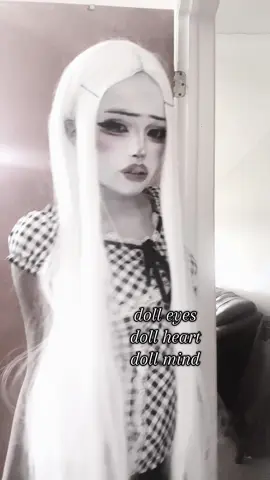 some days you need to release your inner antique doll #sugarplumprotector #dollcore #dollcore🎀🎀 #dollmakeup #假睫毛 #美妆 #美妆分享  #fyp #fypシ #foryou #foryoupage #douyin #douyin_china #douyin抖音 #douyin_tiktok_china #douyinmakeup #alt #alttiktok  #blackgirl #blackgirlmakeup #aesthetic #kawaii #kawaiiaesthetic #vkei #vkeifyp #gyaru #gyarufyp #gothmakeup #metal #numetal #metalhead  #blackgirldouyinmakeup 