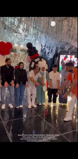 مفاجأة عيد ميلاد احمد اخو روان وسلمي وخطيب تقي ماهر #foryoupageoffici #viralvieo #foryoupageofci #foryoupageofficiall #تيك_توك_أطول #تيك_توك_أطول 