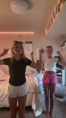 cra cra @caylynsmain #dance #charleigh #caylyn #recently #viral #jesuslovesyou #fypシ #tiktok #litty #blowup #Summer #friends #tatcha #iloveyou 