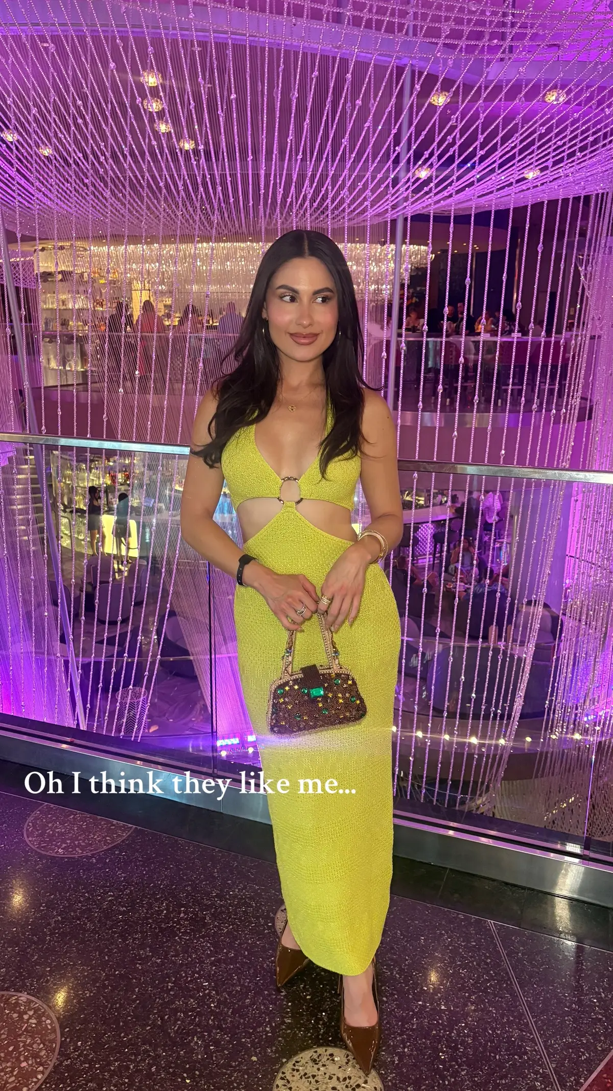 Just 10 months away from becoming part of the 2% of Latina physicians in the US.  There were many moments I doubted myself, but God never did. This is your sign that you can chase big dreams, wear lip gloss & serve God. Beauty, brains, and bold faith. 🧠🩺✨ #futuredoctor #womeninmedicine #studytok #minorityinmedicine #medschool #medstudent 