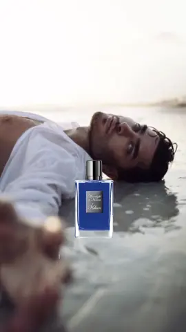 🌘 It didn’t smell like heaven. It smelled like something better… something forbidden. Sweet mango kissed with coconut milk. A whisper of roasted tonka. Skin still warm from the sea. A love that should’ve stayed untouched. It’s moonlight over skin, salt on lips, jasmine in the air and someone you’re not supposed to want watching you from across the candlelit room. Moonlight in Heaven by @kilianparfums isn’t just tropical. It’s longing. It’s the aftertaste of paradise. It’s what the night feels like just before you fall in love. 💭 Would you follow a stranger into the dark… if they smelled like this? #PerfumeTok #MaktubScents #killianperfumes #moonlightinheaven #fragrangelover #perfumereview #midnightaesthetic #luxurylifestyle 