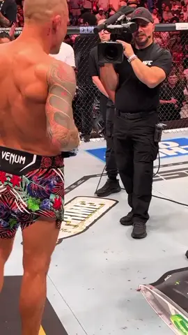 patah hati seorang pria💔 #fyp #UFC #dustinpoirier #pensiun #mmafighter 