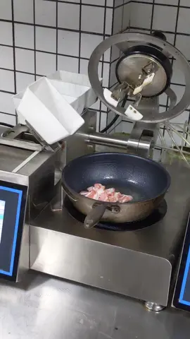 #fullautomaticcookingmachine #autocooking #electricstirfrymachine #kitchen #自动炒菜机 #炒菜机器人 
