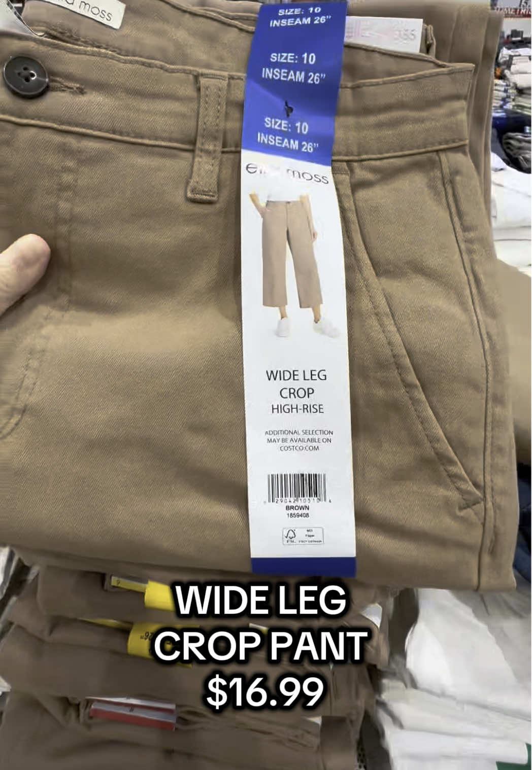 ELLA MOSS WOMEN’S WIDE LEG CROP PANT $16.99 Available online at Costco 🎽  • Wide-leg, high-rise fit with front and back pockets • Crop-length (~26″ inseam), machine washable • Colors in stock: Mixtape Denim Blue, Egret Cream, Cocoa Cream Brown • Sizes 2–18 (XS–XL), sizing may vary by color Stylish and comfortable — perfect for casual days, weekends, or pairing with sneakers and a tee. #CostcoFinds #EllaMoss #WomensFashion #WideLegPants #fyp 