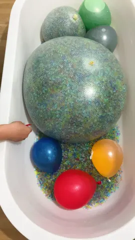 Dart vs Balloons – Colorful Orbeez Explosion! So Satisfying!