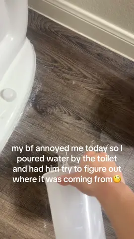 js a lil crazy🤏🏼#fyp #viral #😂 #blowthisup #followus #bf #funny #prankwars 
