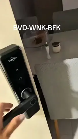Fechadura Digital Inteligente com Impressão Digital com Tag Wifi Moderna Bloqueio de impressões digitais  IDALI LIFE por R$380,99