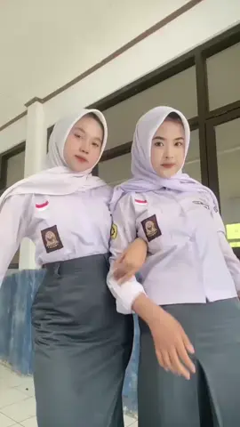 ini lagi ini lagi #anaksekolah #fyp #smkn1sagaranten 