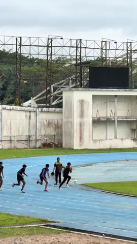 #runnersmbk #runners #runner #lari #sprinter #atlet #kejuprov #kalimantan #tenggarong #samarinda #balikpapan #100m #jarakmenengah 