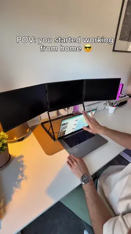 If you start working from home this will be your new bestie 💞 #Tech #techgadgets #newtech #monitor #wfh #coolfinds #coolgadgets #Tech #amazonfinds #unboxing #remote #remoteworker