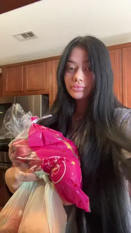 Sorry I’ve been so gone #storytimes #storytime #storytelling #juice #juicing #juicerecipe #fruit #healthy #guthealth #health #healthcare #healthyrecipes #storyteller #longvideo #longhair #apple #kale 