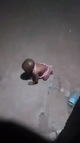 a kid who worn adult garment can probably not walk in it. #tiktokking #tiktokisamazing #iphone 
