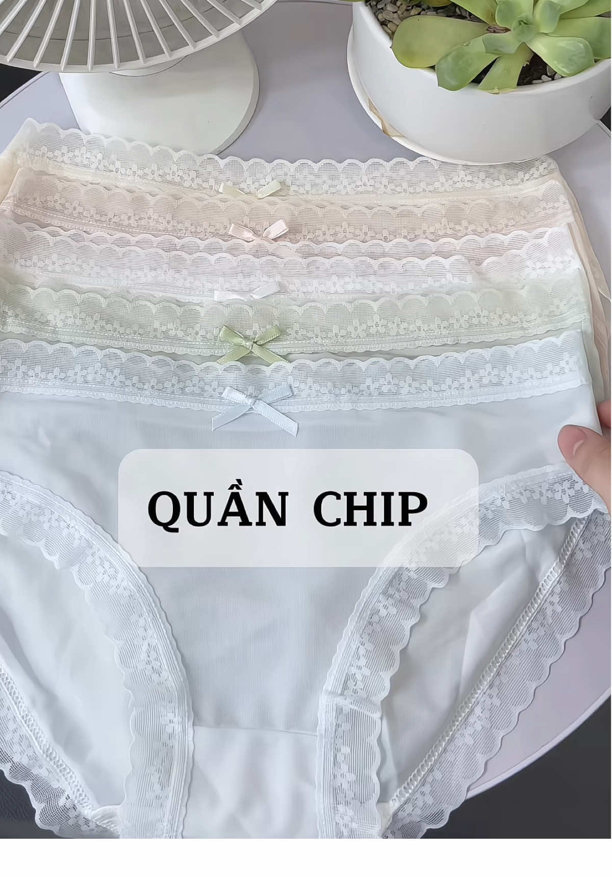Quần chip su lụa viền phối ren mặc rất mát lựa chọn lý tưởng cho chị em trong mùa hè này nha #quanchip #quanchipnu #quanchipren #xuhuong #viral #thinhhanh #nhinhonhan1999 