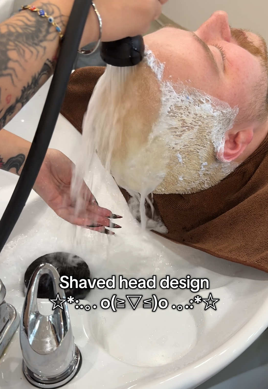 Lemme draw on ur noggin pls 🙏🏼🥺 #dfwhairstylist #dfwhair #dallashair #dallashairstylist #leopardprinthair #buzzcut #buzzcutdesign #althair #althairstylist 