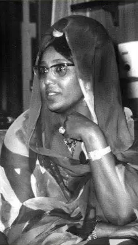 السيده بثينه خليل حرم الرئيس الراحل نميري 🥹❤️ #اغاني_سودانية #بين_فروع_الحنة #اولاد_كسلا_للغناء_الشعبي #نيازي_حسين💜💜💜💜💜💜💜💜💜💜💜 #سودانيز_تيك_توك_مشاهير_السودان 