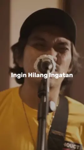 Ingin hilang ingatan (Live studio version) || rocket_rockers • • 𝙎𝙪𝙥𝙥𝙤𝙧𝙩 & 𝙁𝙤𝙡𝙡𝙤𝙬 _ @zona_musik42 ______________________________ #rocketrockers #inginhilangingatan #livesession #flashbackmusic #fyp 