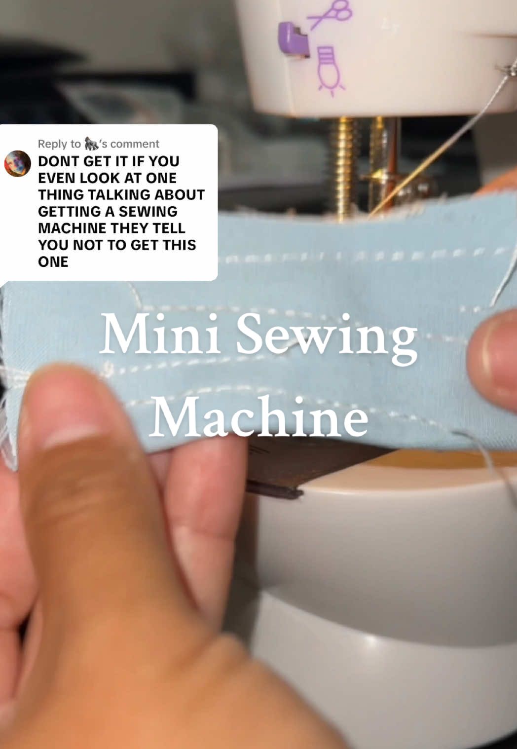 Replying to @🦍 it works just fine for me but I’ll let the sewing machine speak for itself. #sewingmachine #sewingtiktok #minisewingmachine #AndreaMateOfficial 