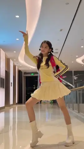 芊糖#可爱女孩 #中国女孩 #爱跳舞的小女孩 #lovelygirl #dance 