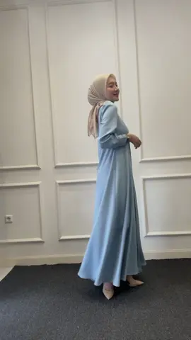 Warna cloudy nya kalem banget! Cepet dicheckout ngga perlu banyak baabiibuu 🤏🏻