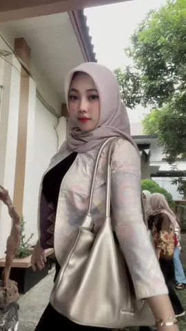 berbatik