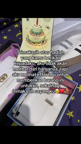 #gift #brthday #juli #fyppppppppppppppppppppppp #bismillahfyp #4u #lewatberandafyp 