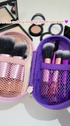 Mini Brush Satu Set 🫐🌸#brush #brushbagus #brushesmakeup #makeuptools #aesthetic #brushset #minipinkbrush 
