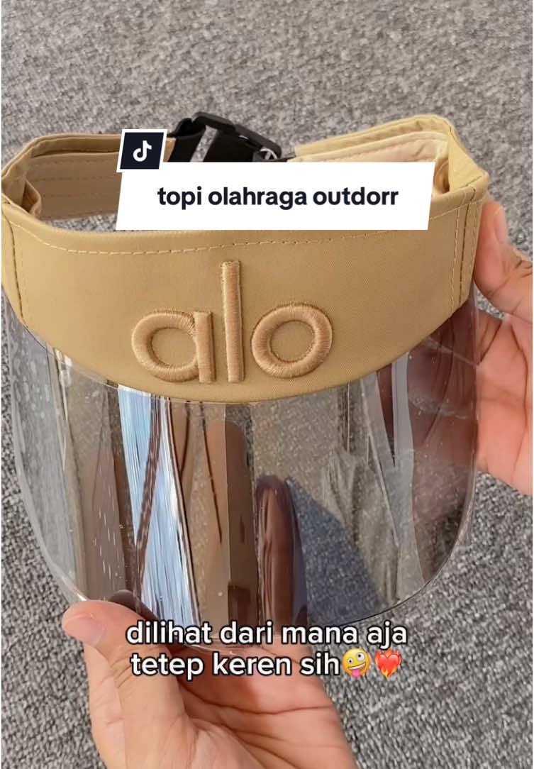 olahraga ga kepanasan lagi kalo make ini, bonus nya tampil kece❤️‍🔥🤪 #topialo #topiolahraga #topiolahragaalo #topi 