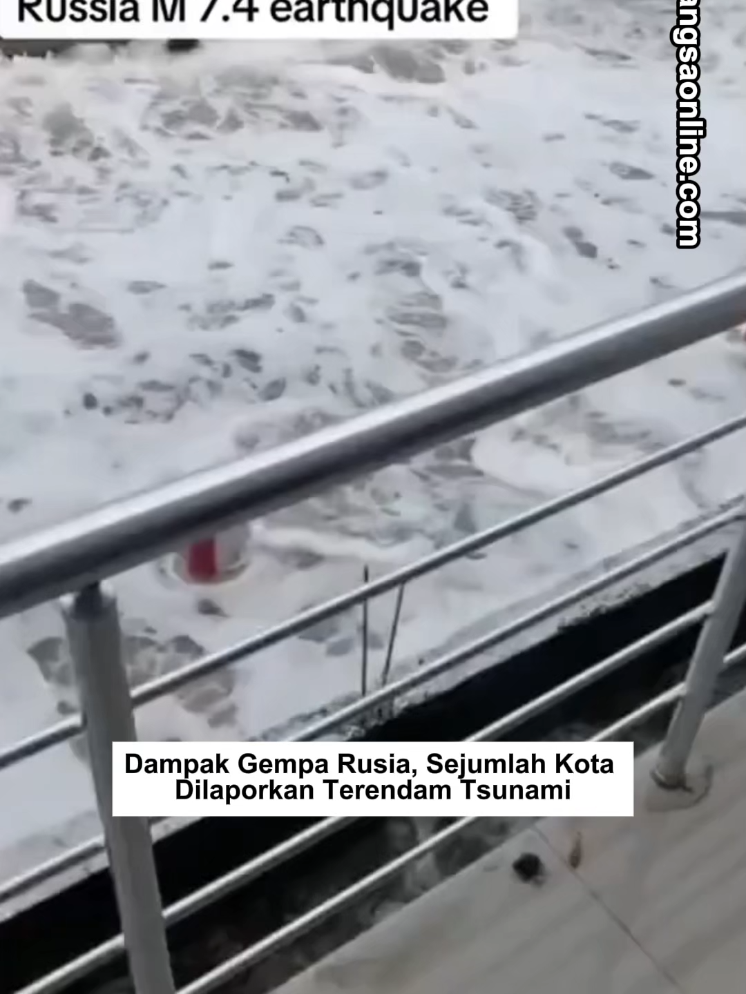 Gempa bumi dahsyat berkekuatan magnitudo 8.7 yang mengguncang lepas pantai Timur Jauh Rusia pada Rabu, 30 Juli 2025, telah memicu peringatan tsunami skala besar di sepanjang Samudra Pasifik. Akibatnya, jutaan penduduk di pesisir timur Jepang telah diperintahkan untuk segera mengungsi, sementara Amerika Serikat juga mengeluarkan peringatan untuk wilayah pantainya.  #bangsaonline #harianbangsa #tiktokberita