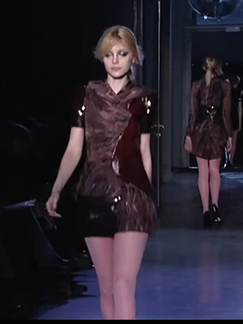 #jessicastam for #ruedumail #2000s #backstage #catwalk #makeup #xybca #fyp #fashion #viral #SuperModel #canadian 