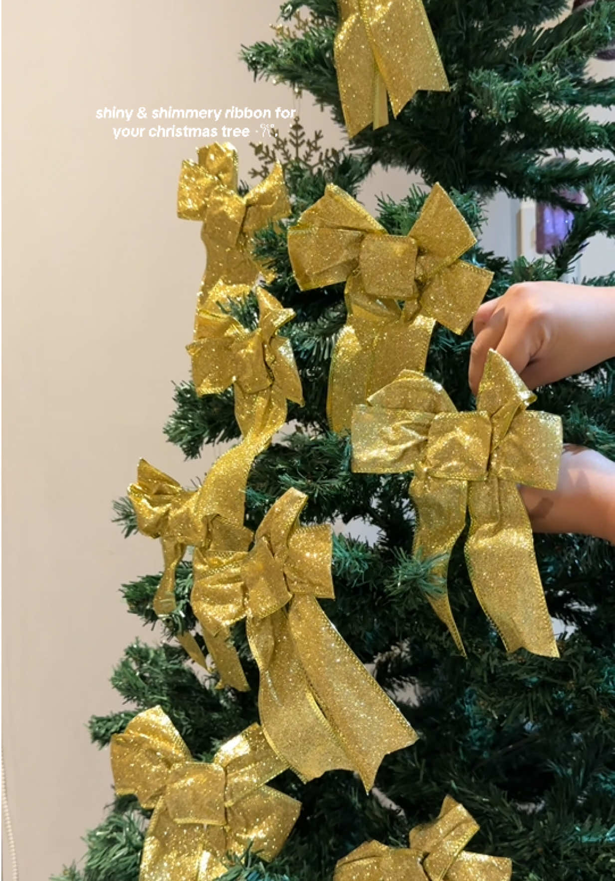 Part 5: Ribbon Ornament for Chritmas Tree is giving you shiny shimmery splendid christmas 🎄✨ #christmas #christmasdecor #holidaydecor #DIY #festiveseason #christmas2025 #pasko 