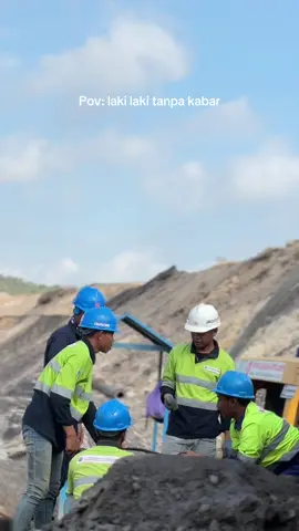 Lagi kerja abang. Sabar ya🤣 #storytambangbatubara #dewateringslurrypump #dewatering #tambangbatubara 