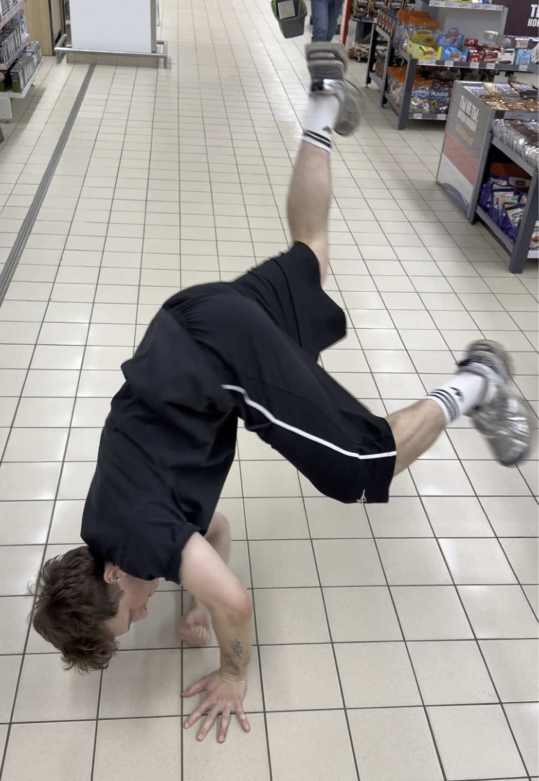 bboy baby #breaking #fup #fyp #Summer #streetwear #fypシ 