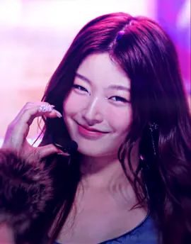 #YOONCHAE—just hoping on the trend🫧 (cc-leryun) #yoonchae #katseye #katseyeedits #katseye_touch #omgpage #fyp