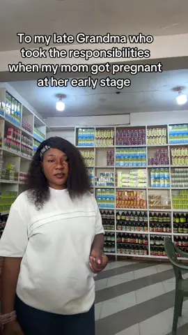 Ernestina Adowaa you will forever be in my heart 🥹😭.How I wish life would have given you the chance to see the little girl you trained #tiktokghana🇬🇭fyp #daddylumbafans #highlifetiktokers #fypシ゚viral🖤tiktok #fypシ゚viral🖤tiktok☆♡🦋myvideo❤️❤️🥰🥰 