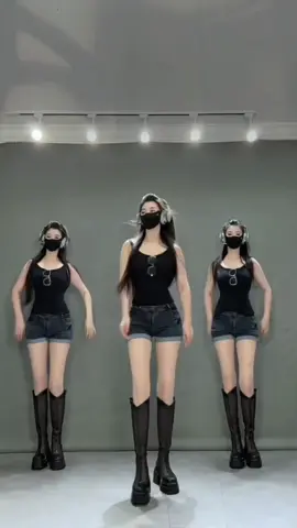 旅遊的旋律 (DJ完整版) Ayo belanja outfit kekinian di profil showcase. Thks #dance #trendtiktok #dj #remix #s_d_s 