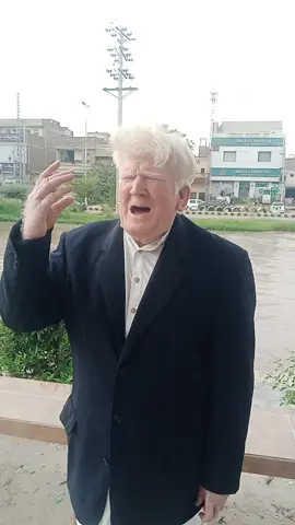 #Pakistani dulhan Trump ki awaz