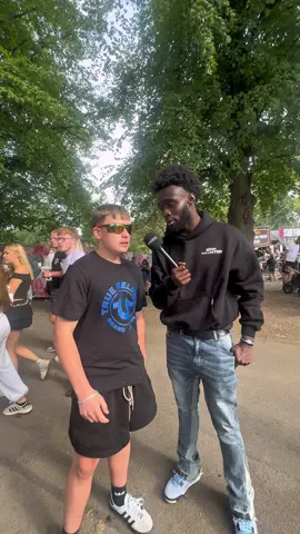 #fyp #tramlines #sheffield #dating #viral 