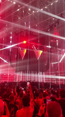 World’s largest laser show at @Verknipt ArenA 🥵💥😈 #techno #rave #verknipt #music #amsterdam #ArenA #onlynumbers #euphoricnight #arena 