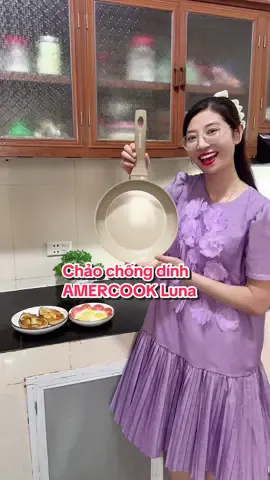 Rán cá không dính – trứng chiên không vỡ – lau cái sạch bong ✨ Chảo Luna Amercook nhẹ tay, sang xịn, lại an toàn tuyệt đối cho cả nhà!   #AmercookLuna #Amercook #Amercookvietnam #ChaoAnToanChoMoiNha #ChongDinhCeramic #NauNgonNauNhanh