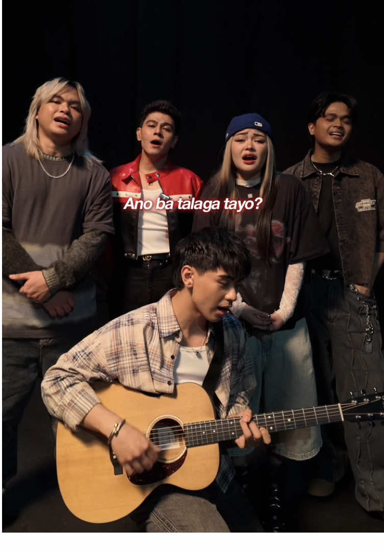 Imagine this, sa harap ng bonfire tapos nakatingin ka sa ka-talking stage mo! ATAKE! 🤧  Kumuha ng lakas ng loob sa kantang 𝗔𝗡𝗢 𝗕𝗔 𝗧𝗔𝗟𝗔𝗚𝗔 𝗧𝗔𝗬𝗢 feat. @not janine berdin! #TheJuansABTTJanine #TheJuans @Carl Guevarra @RJ Cruz @JAPS. @Chael Adriano 