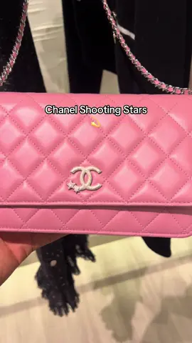 I love when Chanel does unique hardware 💫 .. 📲 DM me for sourcing  #chanel #chanelwoc #luxury #designerbags #fyp #foryou #personalshopper #stylist 