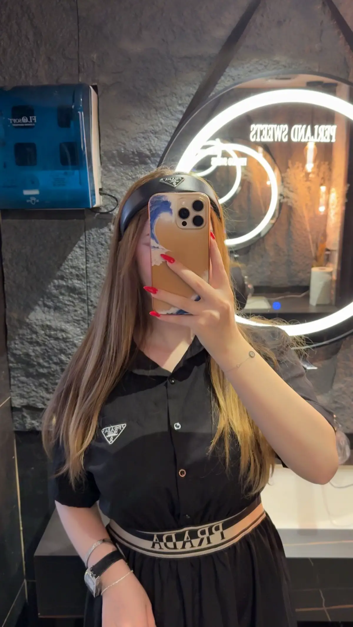🖤