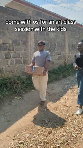 Art class Lessons at St. Williams 🎨💛 #internshipabroad #volunnteeringafrica #art #drawings #exploreandexperience 