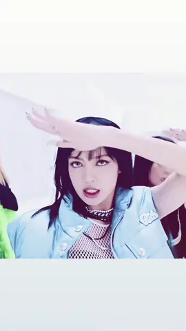 ذابحه الزحف وهو قشطه👆🏻🤤#lisa #blackpink #اكسبلور #ليسا #explore #fyp #r #f #ليليز 