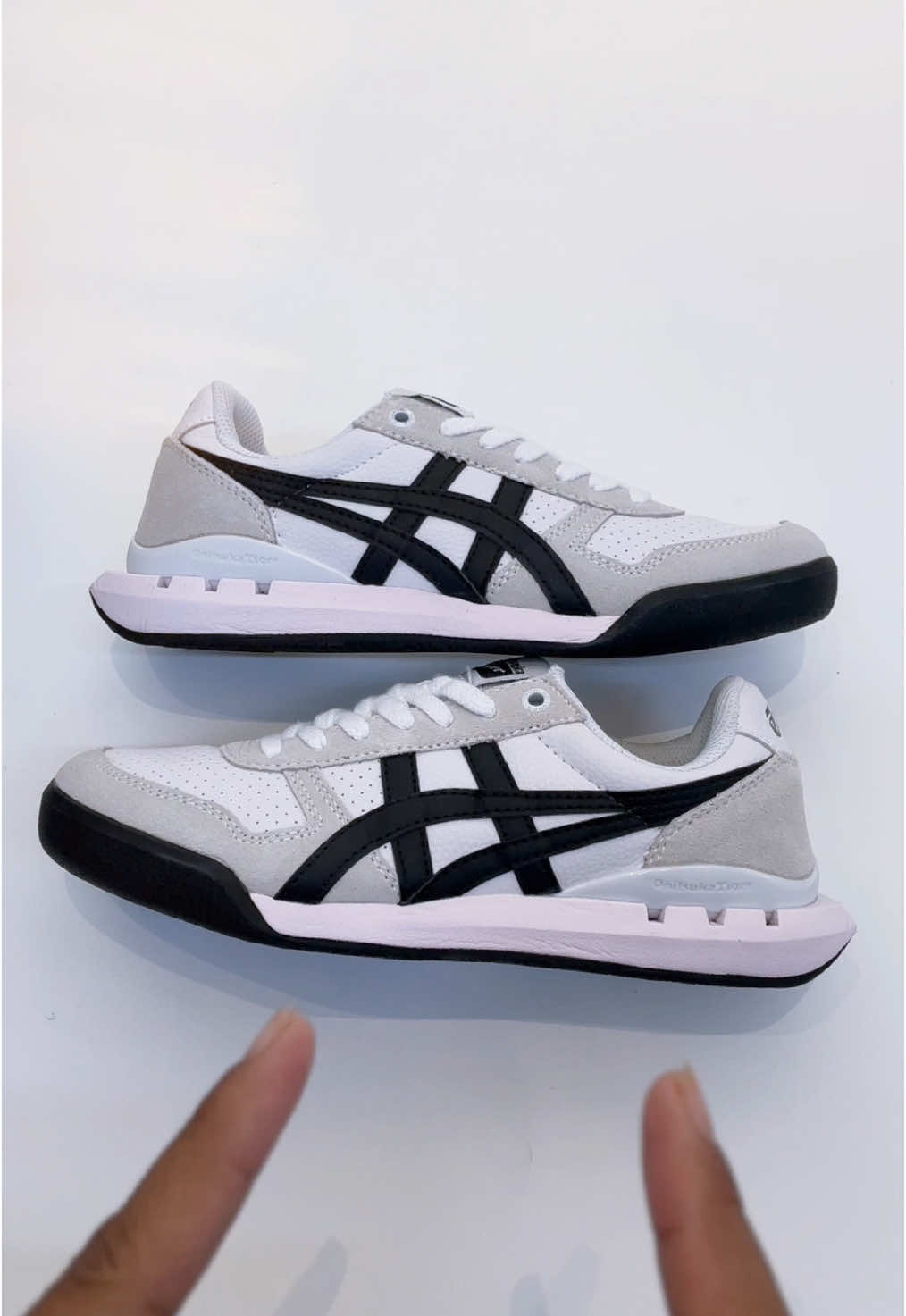 ᴏɴɪᴛꜱᴜᴋᴀ ᴜʟᴛɪᴍᴀᴛᴇ 81 ᴇx ꜱᴇʀɪᴇꜱ - ᴡʜɪᴛᴇ/ʙʟᴀᴄᴋ (1183ʙ510-100) ᴍᴀɴꜱ/ᴡᴏᴍᴀɴꜱ (ᴜɴɪꜱᴇx ꜱʜᴏᴇ) @cheap_sneakerspku.catalogue  ɪɴꜰᴏ ꜱᴢᴇ? ꜱɪʟᴀʜᴋᴀɴ ᴅᴍ. _____________ 📍ᴊʟ.ʙᴀʟᴀᴍ ɴᴏ3ʙ, ꜱᴜᴋᴀᴊᴀᴅɪ. ᴋᴇᴛɪᴋ ᴅɪ ɢᴍᴀᴘꜱ (ᴄʜᴇᴀᴘ ꜱɴᴇᴀᴋᴇʀꜱ ᴊʟ ʙᴀʟᴀᴍ). ꜰᴀꜱᴛ ʀᴇꜱᴘ : ᴡᴀ 0821-9000-3465 ꜱʜᴏᴘᴇᴇ : ꜱɴᴇᴀᴋᴇʀꜱᴄʜᴇᴀᴘ.ɪᴅᴘᴋᴜ1 ♾️ ᴋʟɪᴋ ʟɪɴᴋ ᴅɪ ʙɪᴏ ɪɴꜰᴏ ʟᴀɪɴɴʏᴀ _____________ #cheapsneakerspku #sepatusneakerspku #sneakerspku #sneakerspekanbaru #tokosneakerspku #sneakerspremiumpku #pusatsepatumurah #pusatsepatumurahpku #supliersepatupremium #sepatupremiumpku #sneakerspremiumpku #tokosneakerspku #photographi #sepatubranded #sepatubrandedpku #sneakershead