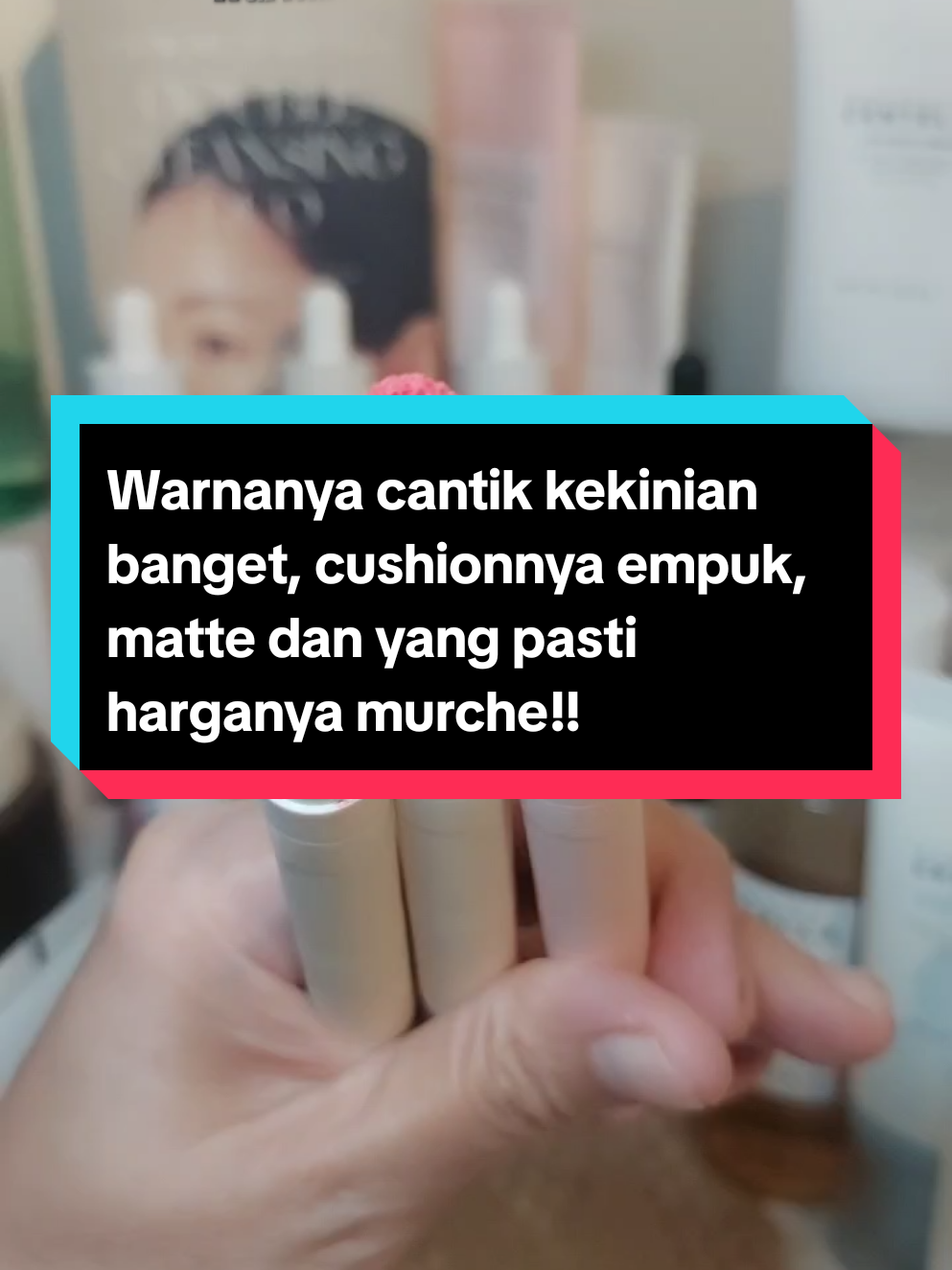 Warnanya cantik kekinian banget, cushionnya empuk, matte dan yang pasti harganya murche!!! #fyp #racuntiktok #racuntiktokshop #judydoll #lip #lipcushion #lipmatte #lipmatteviral #lipmattemurah 