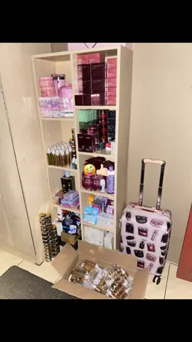 Lapor bu owner stock daviena hampir menuhun lemari skincare aku😭🤙🏻 @OWNER DAVIENA SKINCARE 