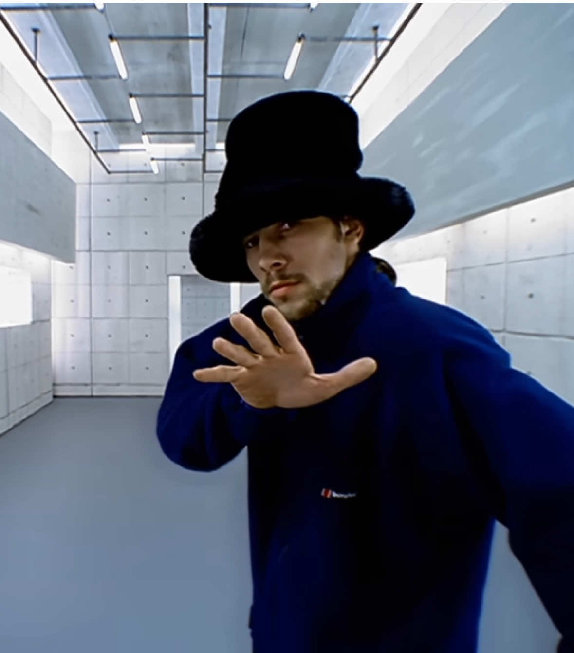 Don't worry about being bad at it #jamiroquai #jamiroquaicommunity #virtualinsanity 